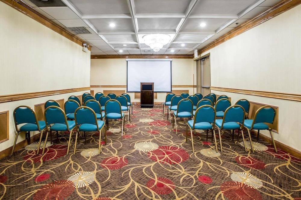 Holiday Inn Chicago Midway Airport S By Ihg Exterior foto